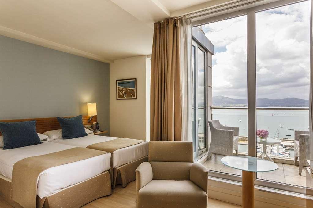 Vincci Puertochico Hotel Santander Ruang foto