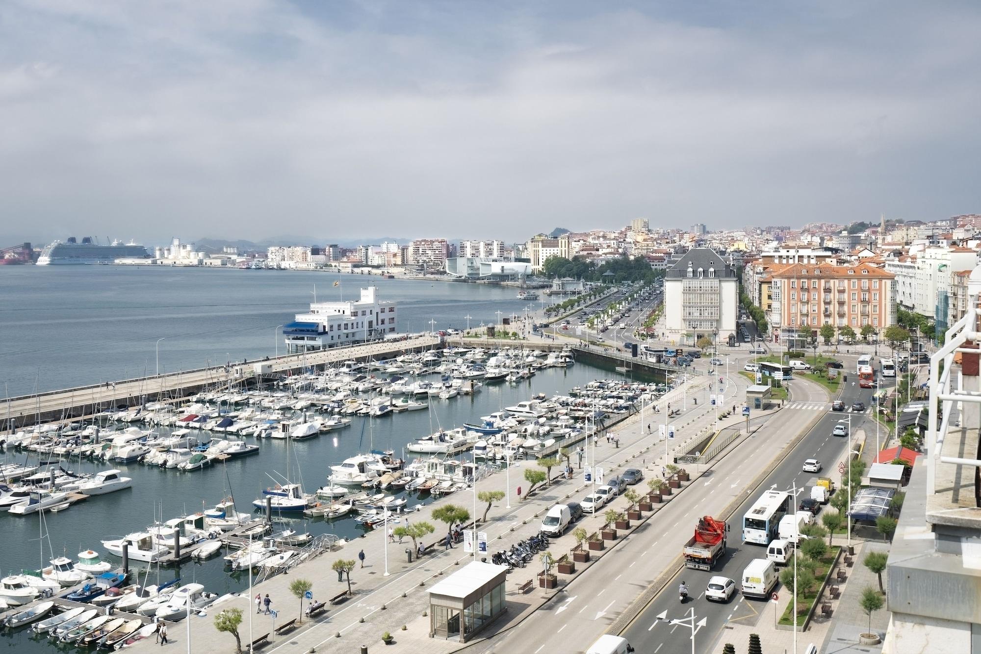 Vincci Puertochico Hotel Santander Bagian luar foto