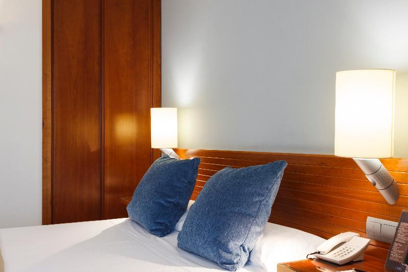 Vincci Puertochico Hotel Santander Bagian luar foto